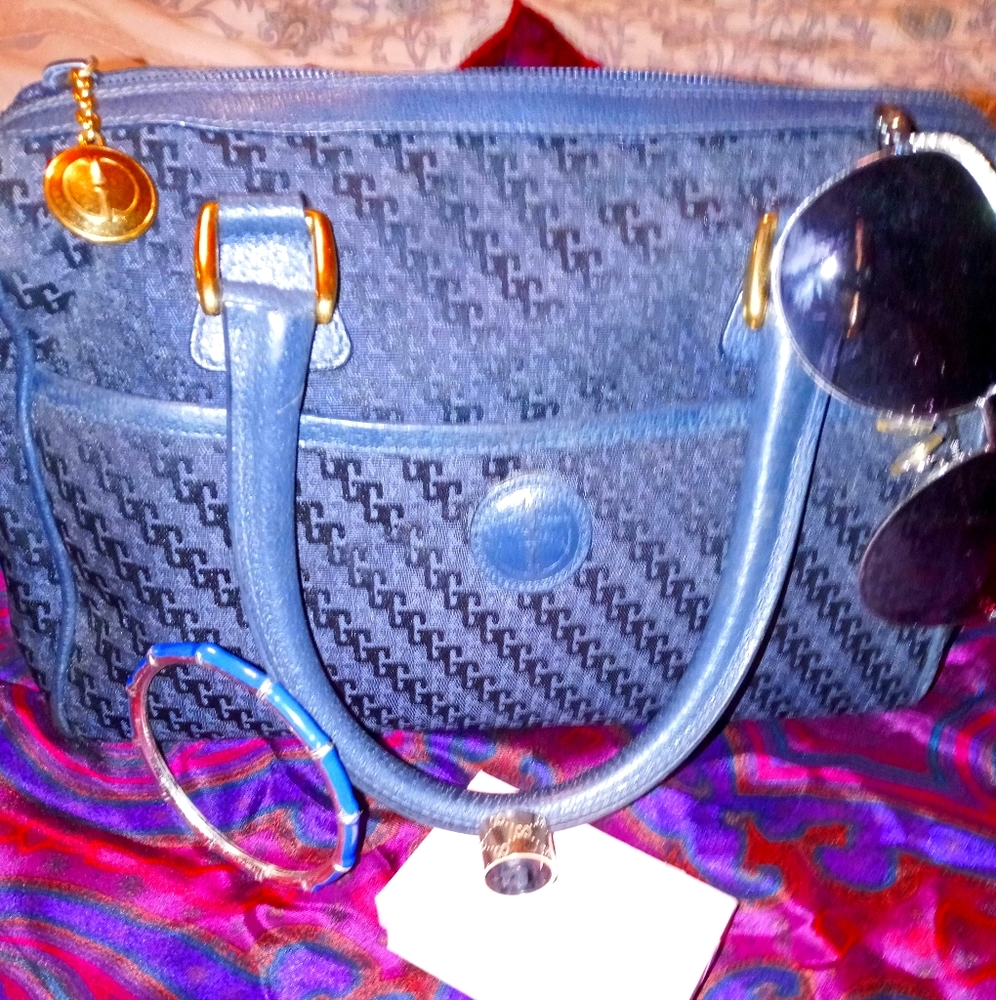 Cute Navy Gucci Boston bag